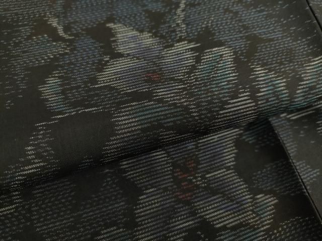 平和屋着物○本場大島紬 古代染色純泥染 花唐草文 やまと誂製 宮脇兼