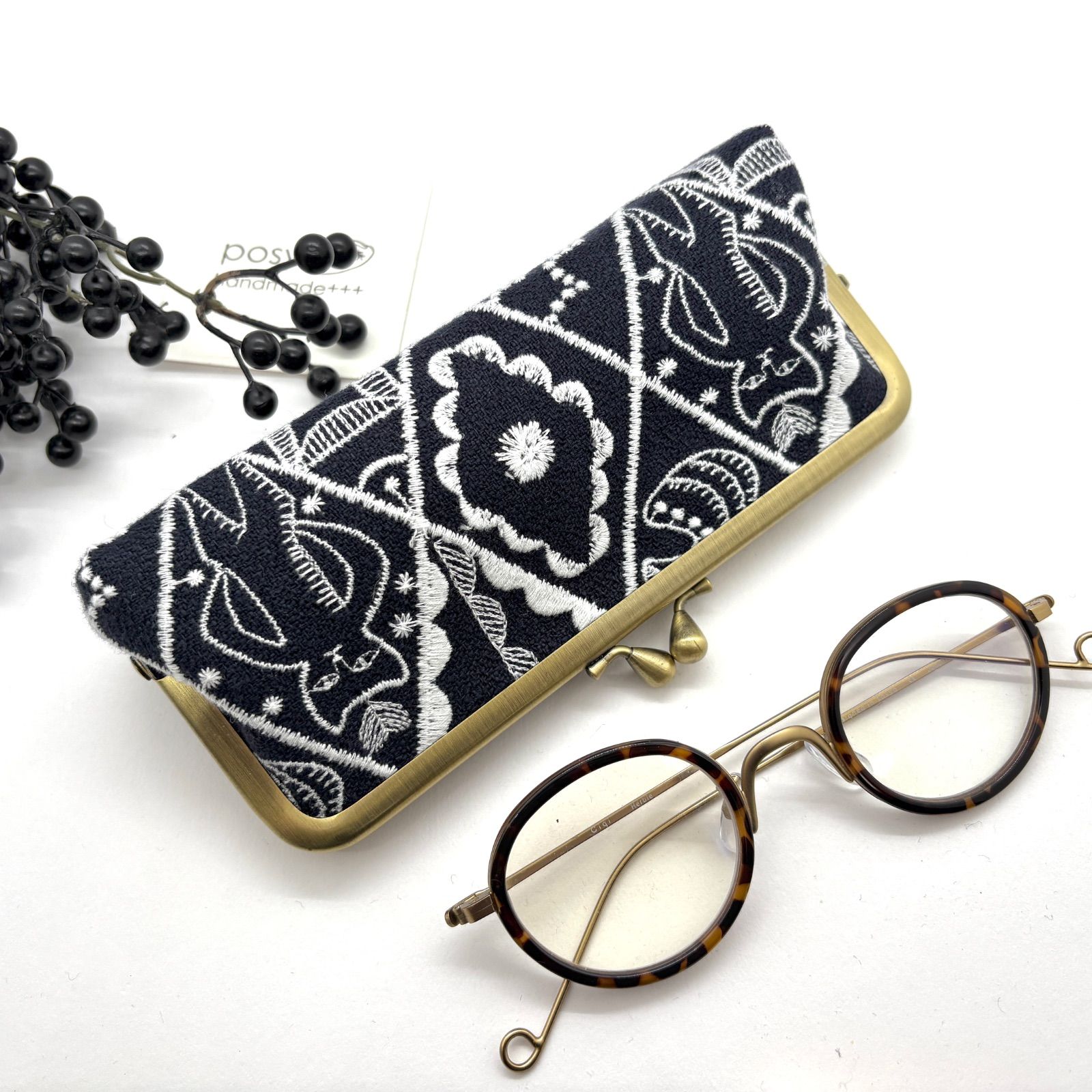 ハンドメイド ミナペルホネン がま口メガネケース symphonyと