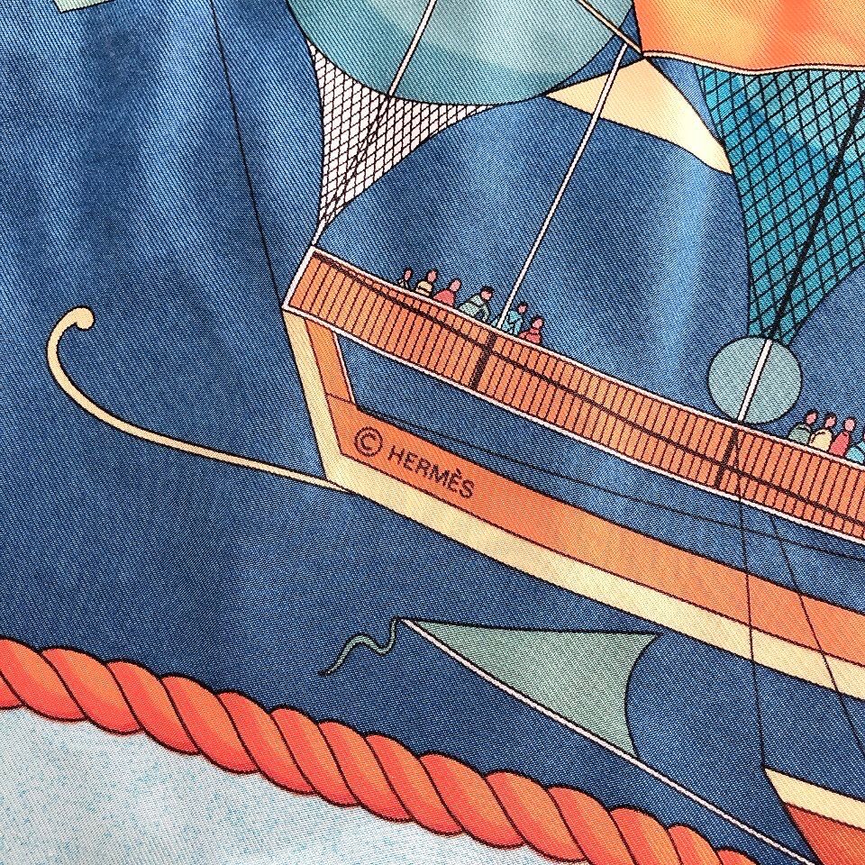 HERMES エルメス 大判スカーフ カレ90 大空の狂気 Les Folies du Ciel