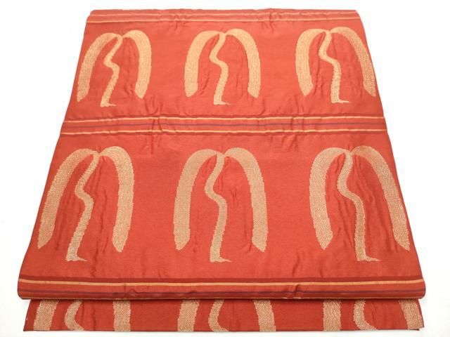 平和屋着物●京都祇園の老舗　ぎをん齋藤　九寸開き名古屋帯　幾何学文様　エンジ色　たとう紙付き　正絹　逸品　CABA0936hy 平和屋着物○京都祇園の老舗 ぎをん齋藤 九寸開き名古屋帯 幾何学文様