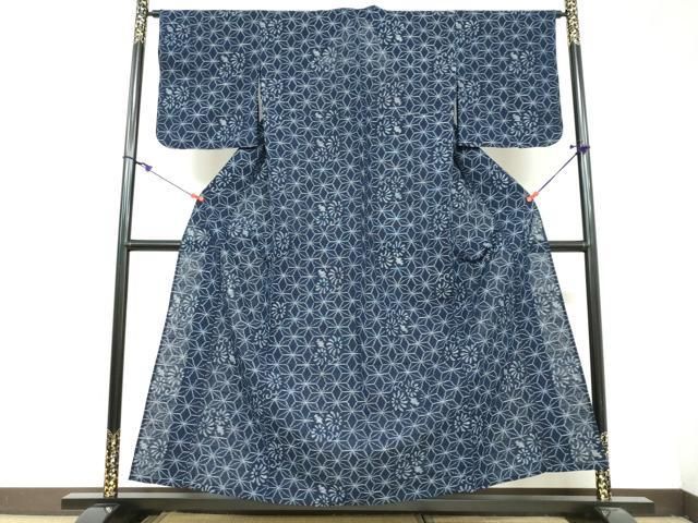 平和屋着物●久留米絣　単衣　麻の葉舞花文　綿　逸品　DAAY5691ud 平和屋着物○久留米絣 単衣 麻の葉舞花文 綿 逸品 DAAY5691ud - メルカリ