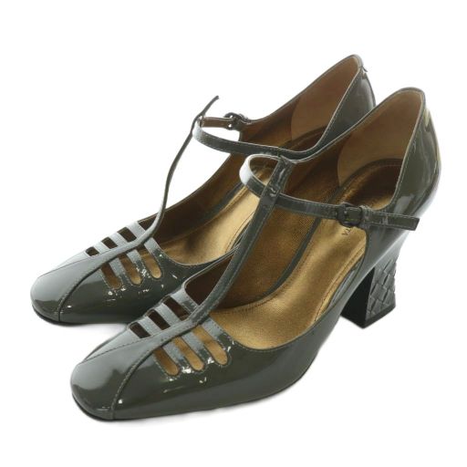 ボッテガヴェネタ BOTTEGA VENETA パンプス エナメル ラウンドトゥ