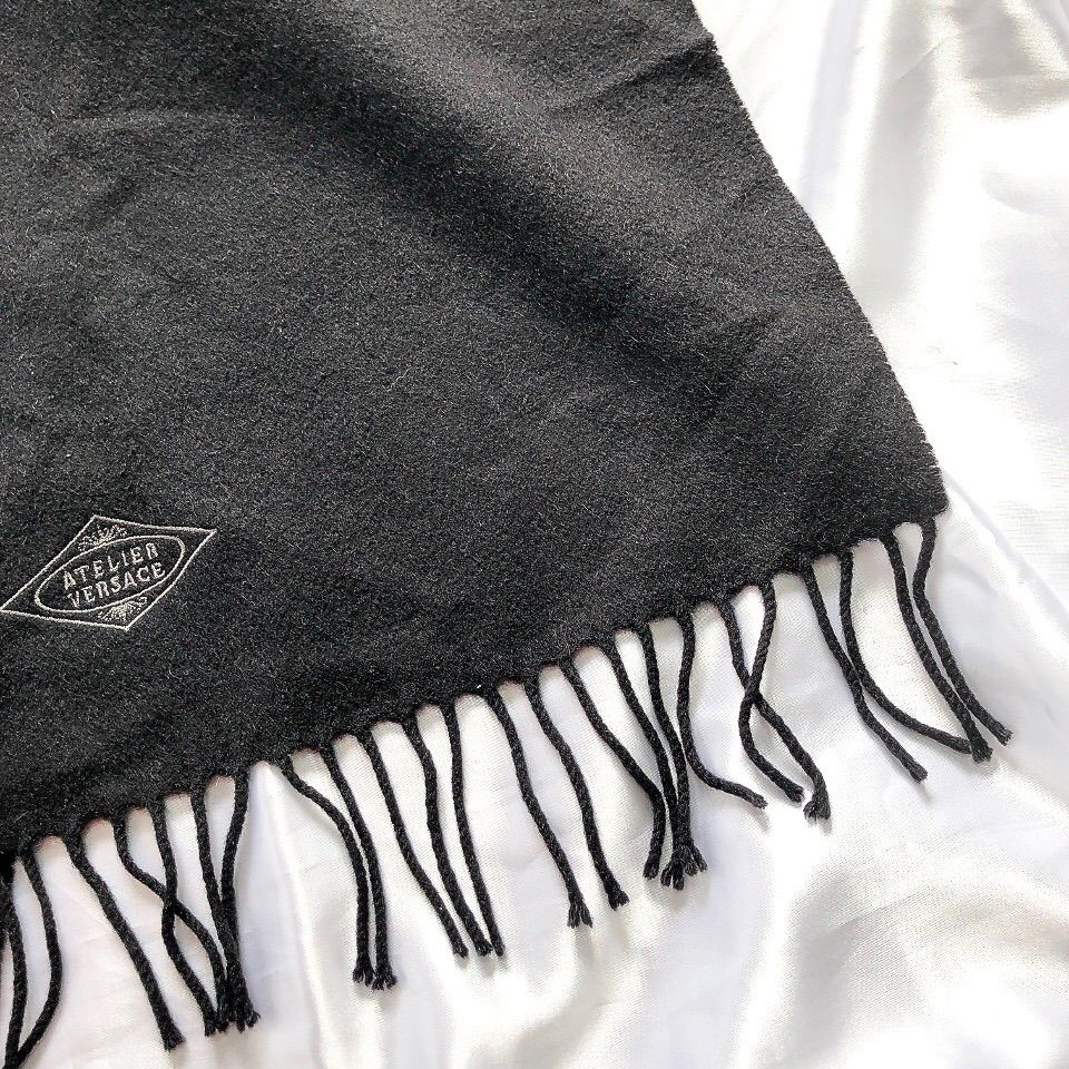 VERSACE ヴェルサーチ 大判ストール マフラー ロング フリンジ