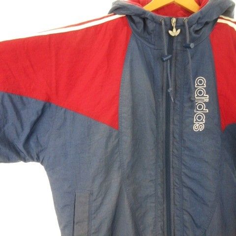 アディダス adidas ヴィンテージ 万国旗タグ 中綿ジャケット