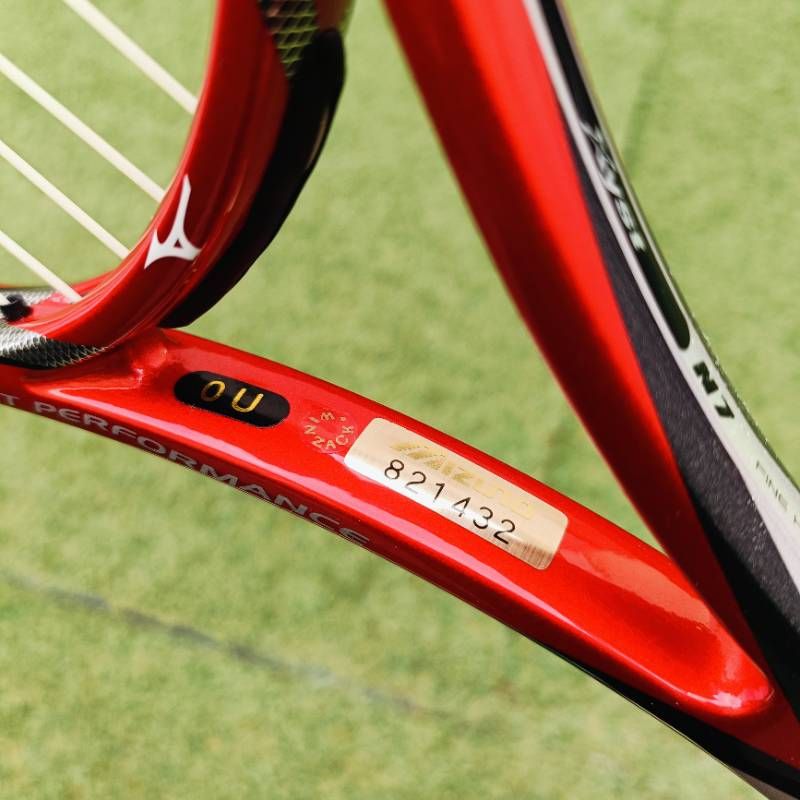 美品】MIZUNO ミズノ xyst N7 ジスト レッド 軟式テニスラケット 0U