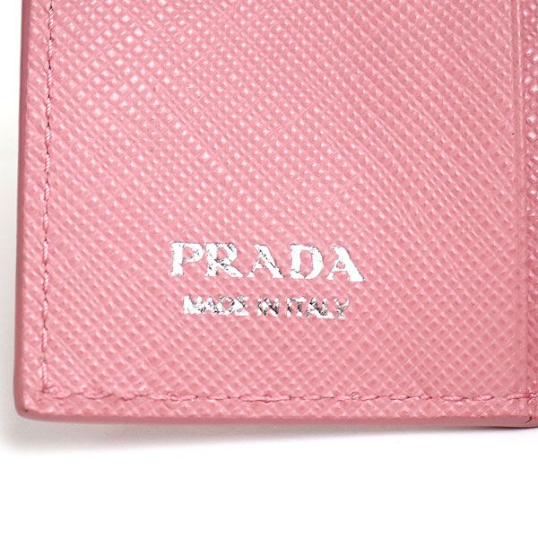 プラダ トライアングルロゴ サフィアーノ プリントレザー キーケース4