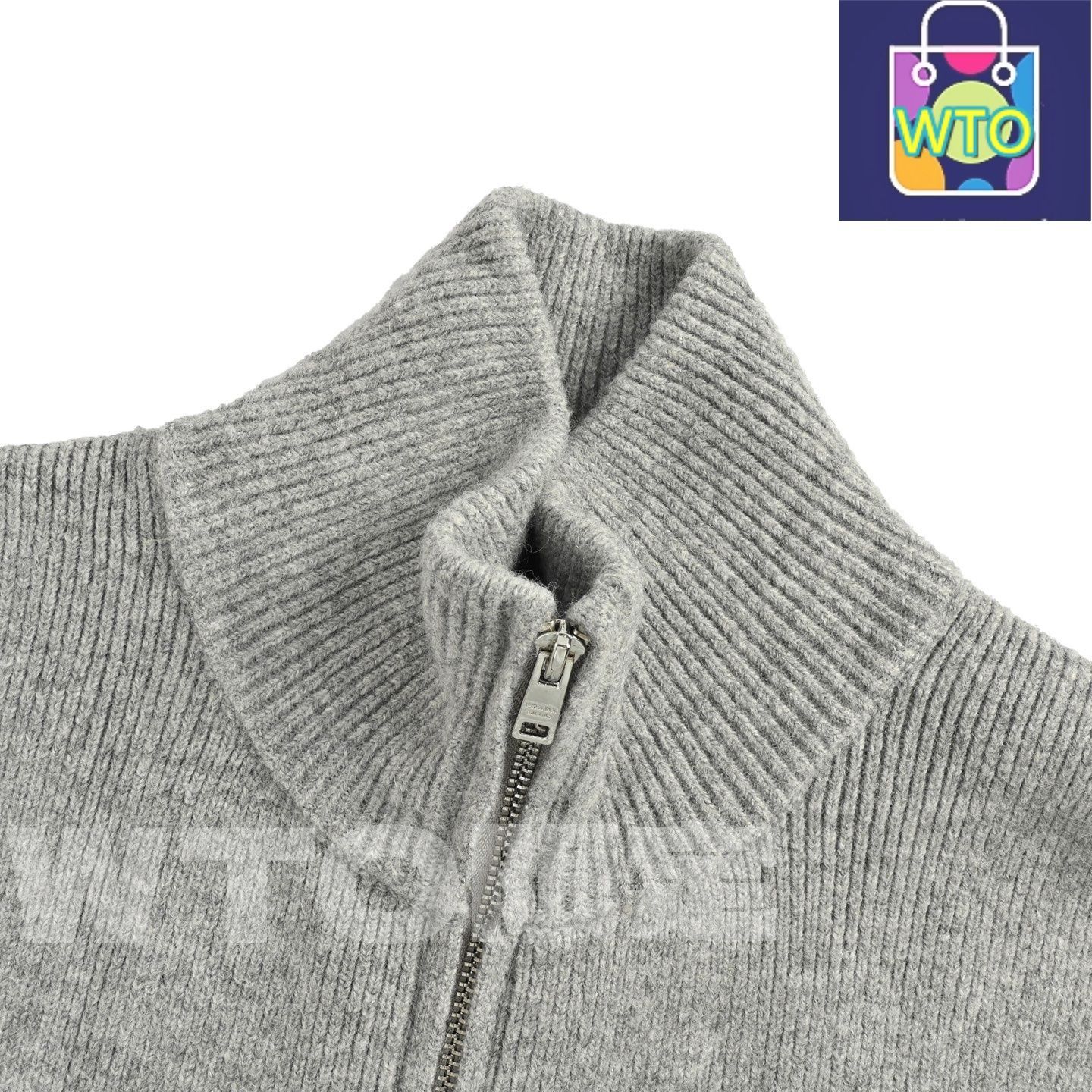 今日特価】Prada プラダ 逆三角形ニットシリーズ ジッパーカーディガン