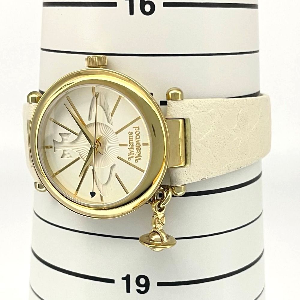 ヴィヴィアン・ウエストウッド ホワイト文字盤 32mm 2025年11月電池