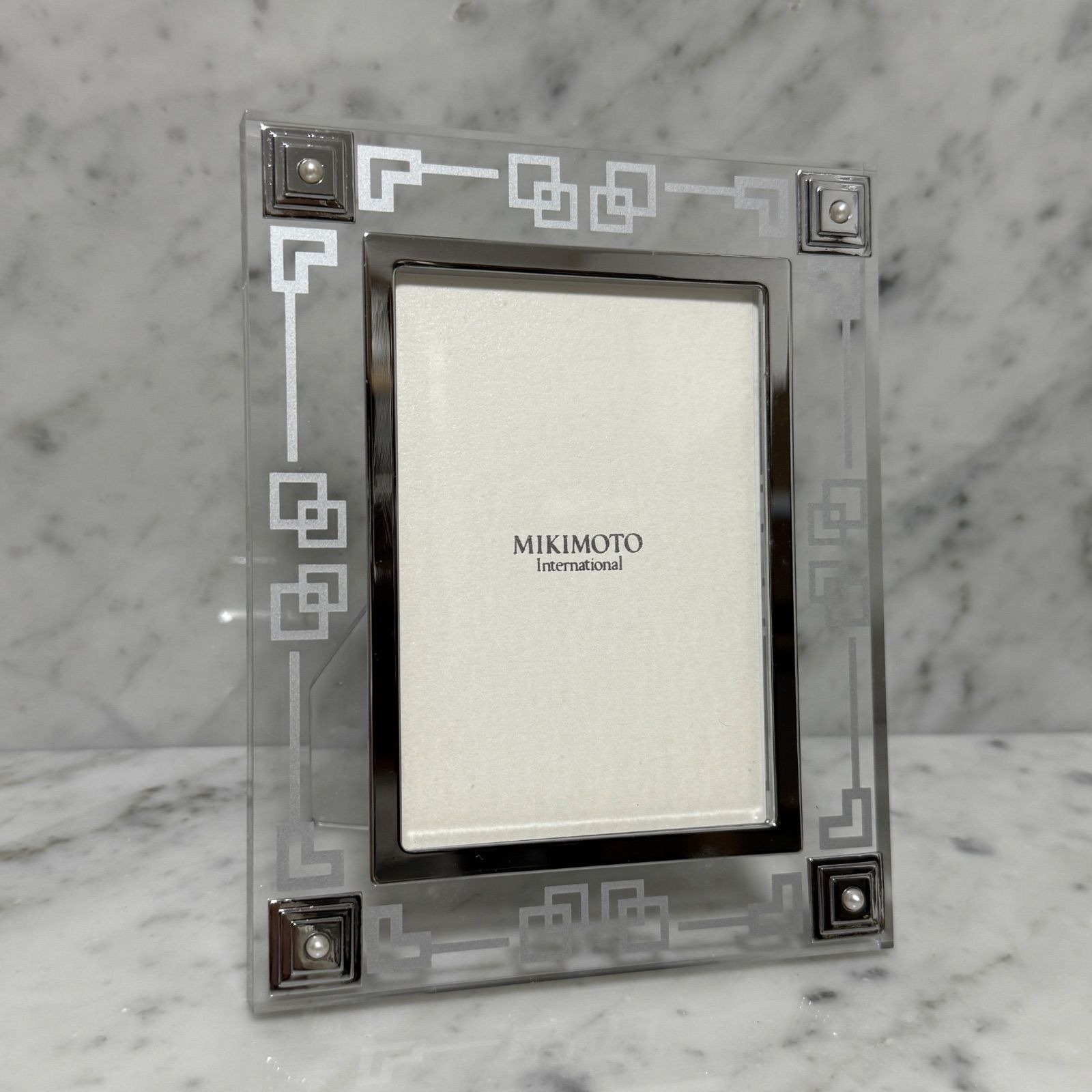 新品未使用 mikimoto 銀製 パール付きフォトフレーム 新品 未使用 MIKIMOTO ミキモト フォトフレーム パール付き 真珠