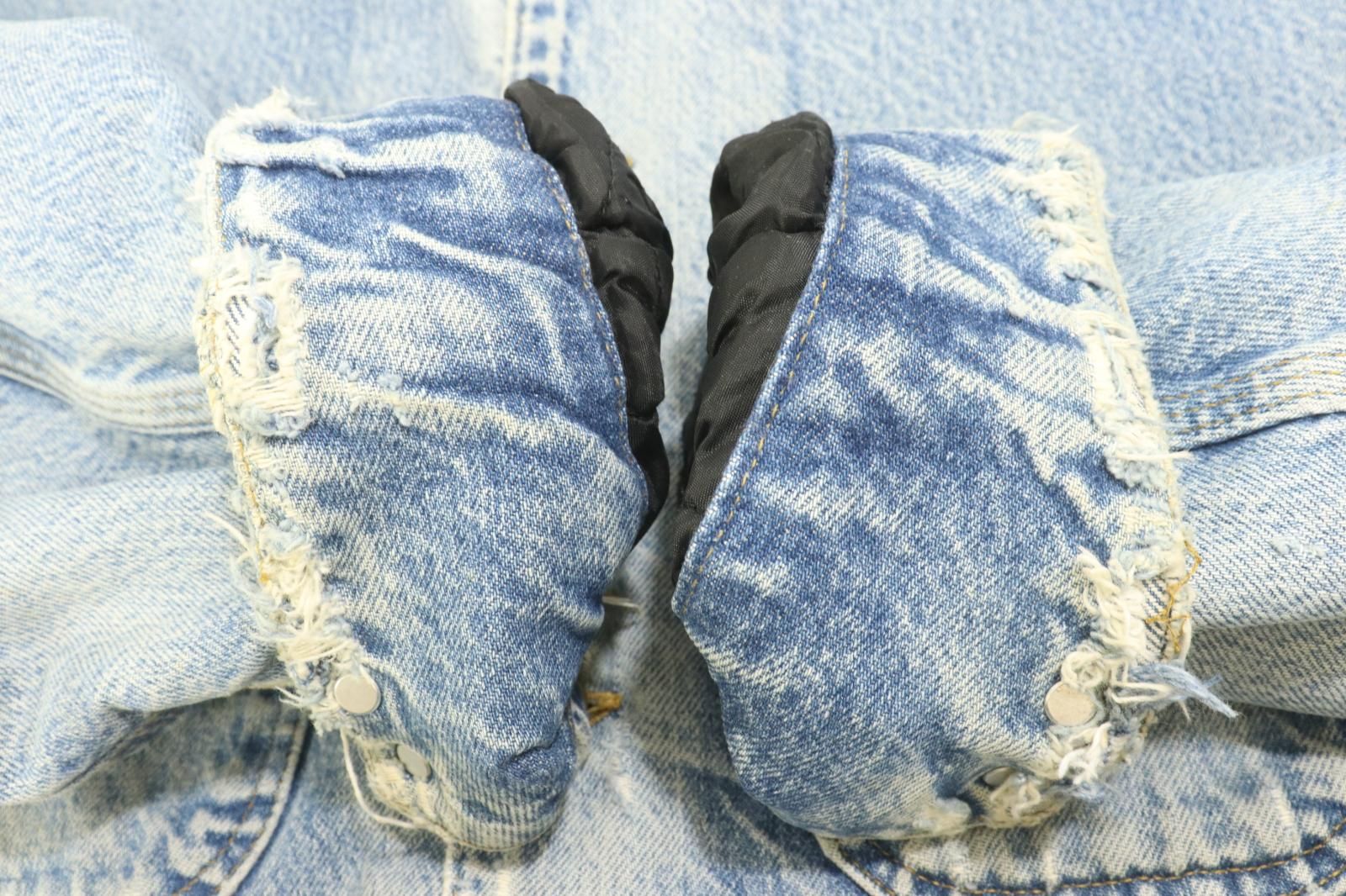 値下げしました Carhartt デニムジャケット ライトブルー 値下げしました Carhartt デニムジャケット ライトブルー Carhartt