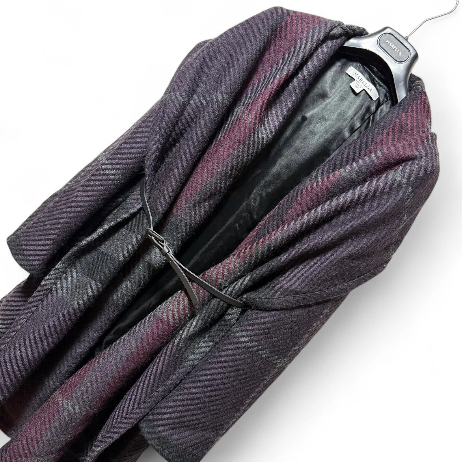 美品 MaxMara 二重織 チェック柄 バージンウール100%ガウンコート 美品 MaxMara バージンウール100%コート 二重織 チェック柄 - メルカリ