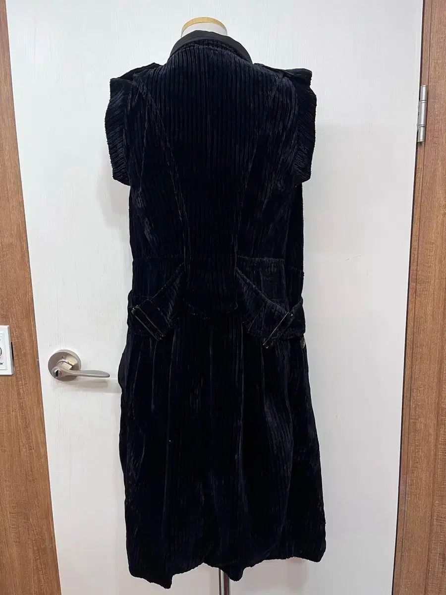  itMICHAA イッミシャ ツアーベルベット ONE PIECE - BEST ベスト ジレ ベスト ジレ ビスチェ