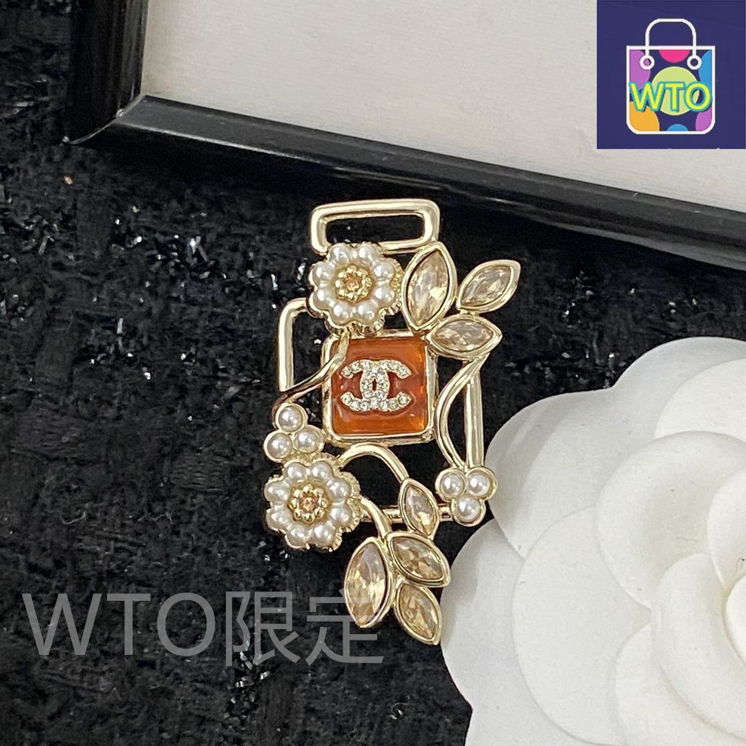 今日特価】CHANEL シャネル 22 年 ハーフパール フラワー ブローチ