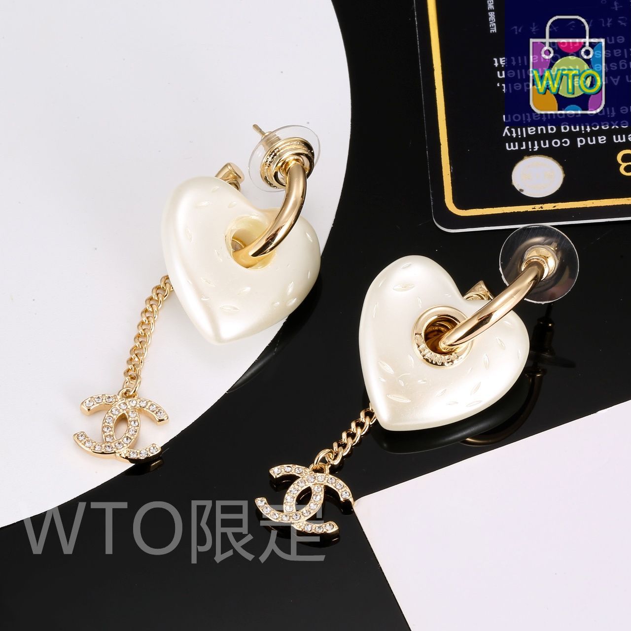 今日特価】Chanel シャネル 浅金色ハート型イヤリング 最新潮流に