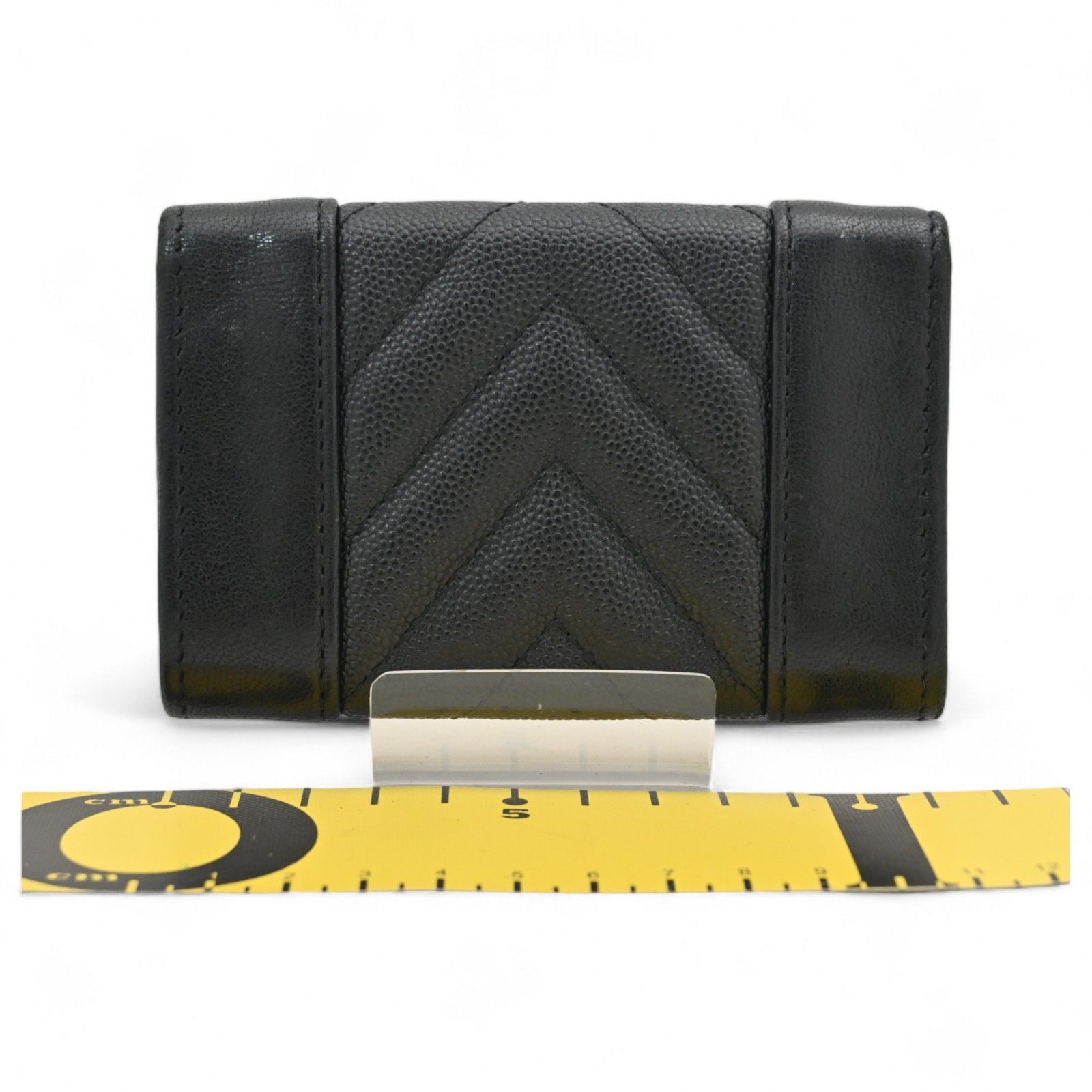 シャネル マドモアゼル カードケース キャビアスキン Bランク ch8440bf