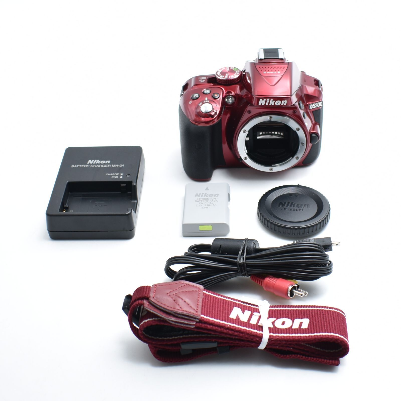 美品　ニコン D5300 一眼レフカメラ レッド D5000 ニコン デジタル一眼 Nikon D5300 レッド レンズキット 中古 Wi