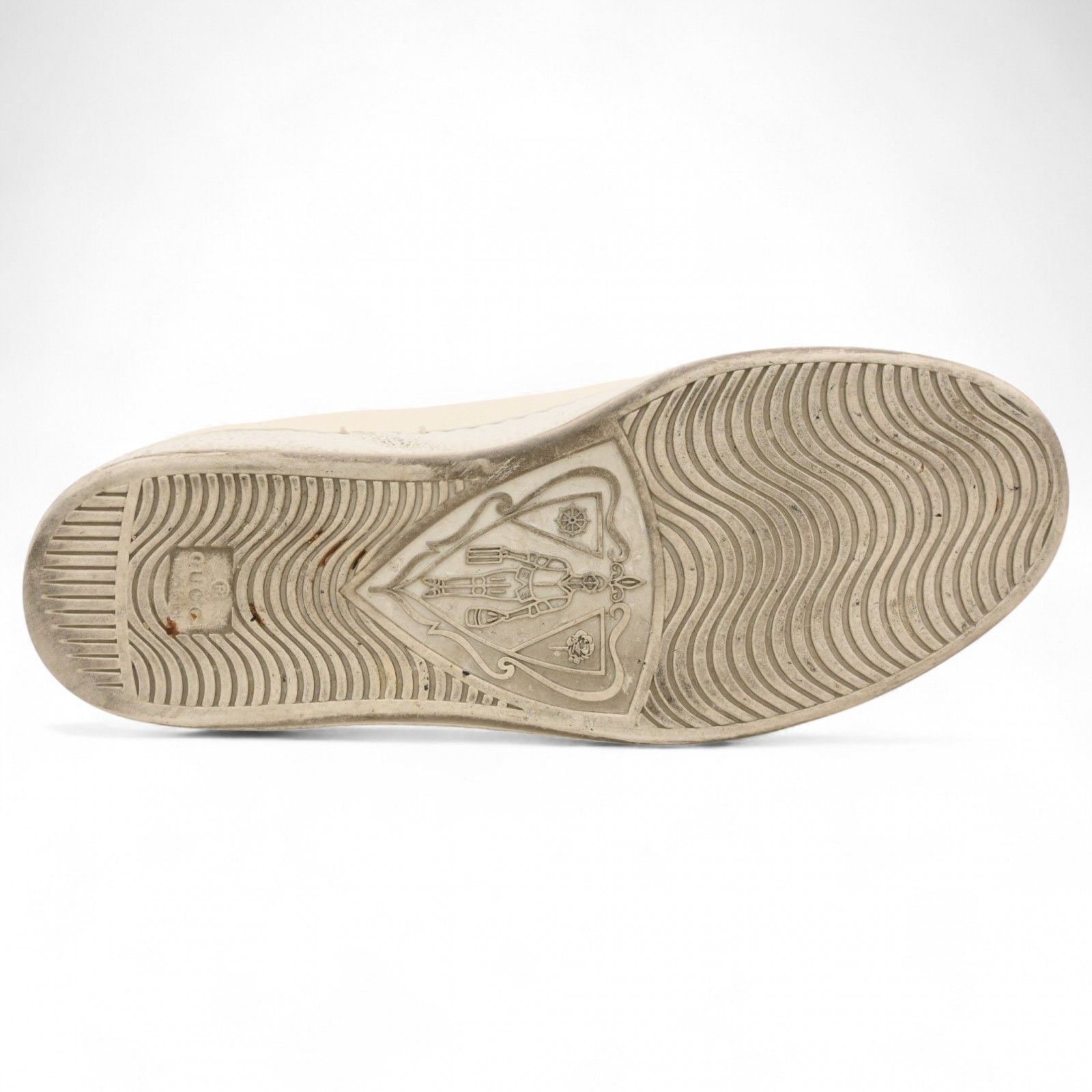 グッチ ローカットスニーカー インターロッキング レザー 白 サイズ7 グッチ インターロッキングG ローカットスニーカー 7 1/2 ホワイト B