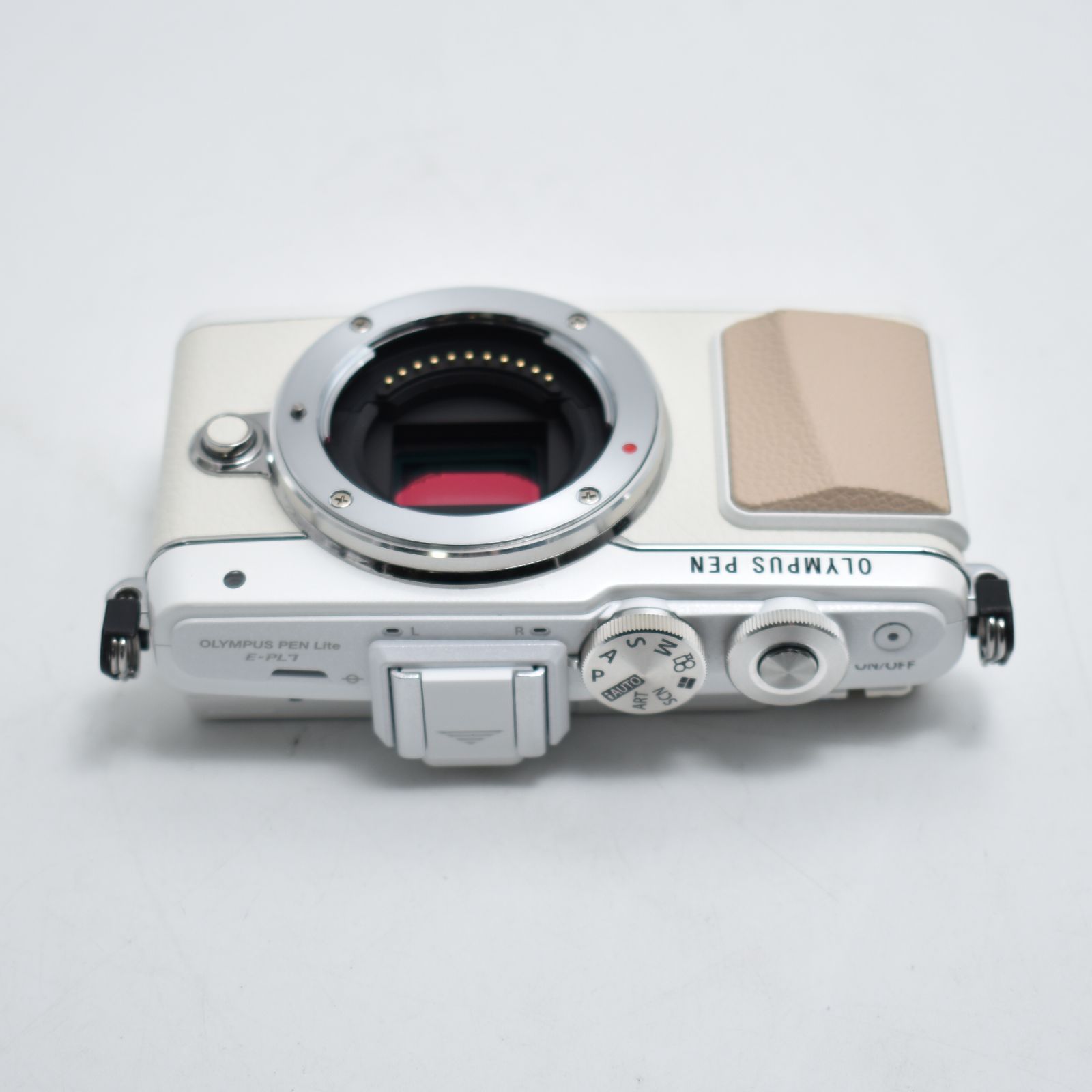 OLYMPUS PEN e-pl7 ホワイト ミラーレス一眼 Amazon | OLYMPUS ミラーレス一眼 PEN E-PL7 ボディ ホワイト PEN E