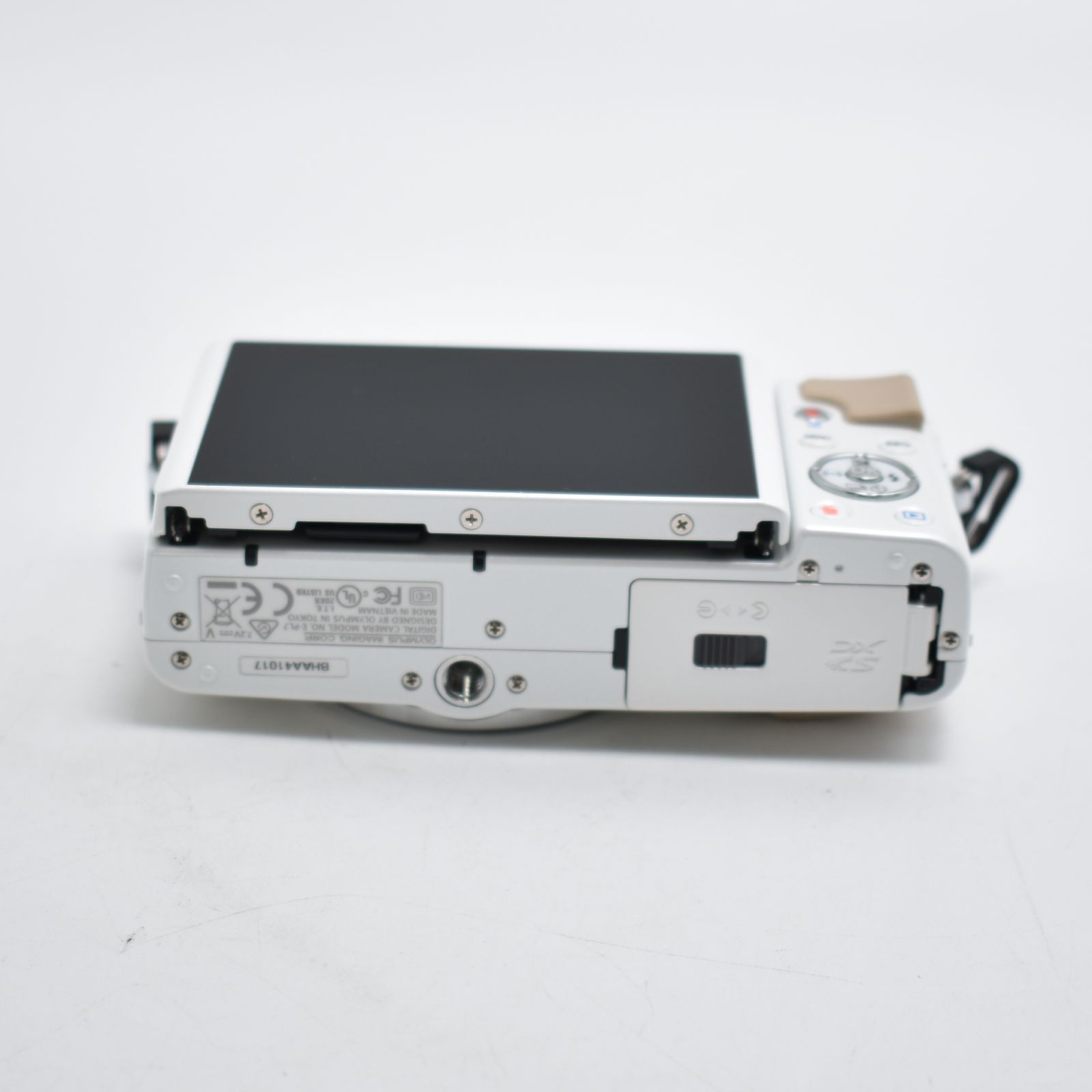 B#10001 OLYMPUS ミラーレス一眼 PEN E-PL7 ボディ ホワイト PEN E-PL7