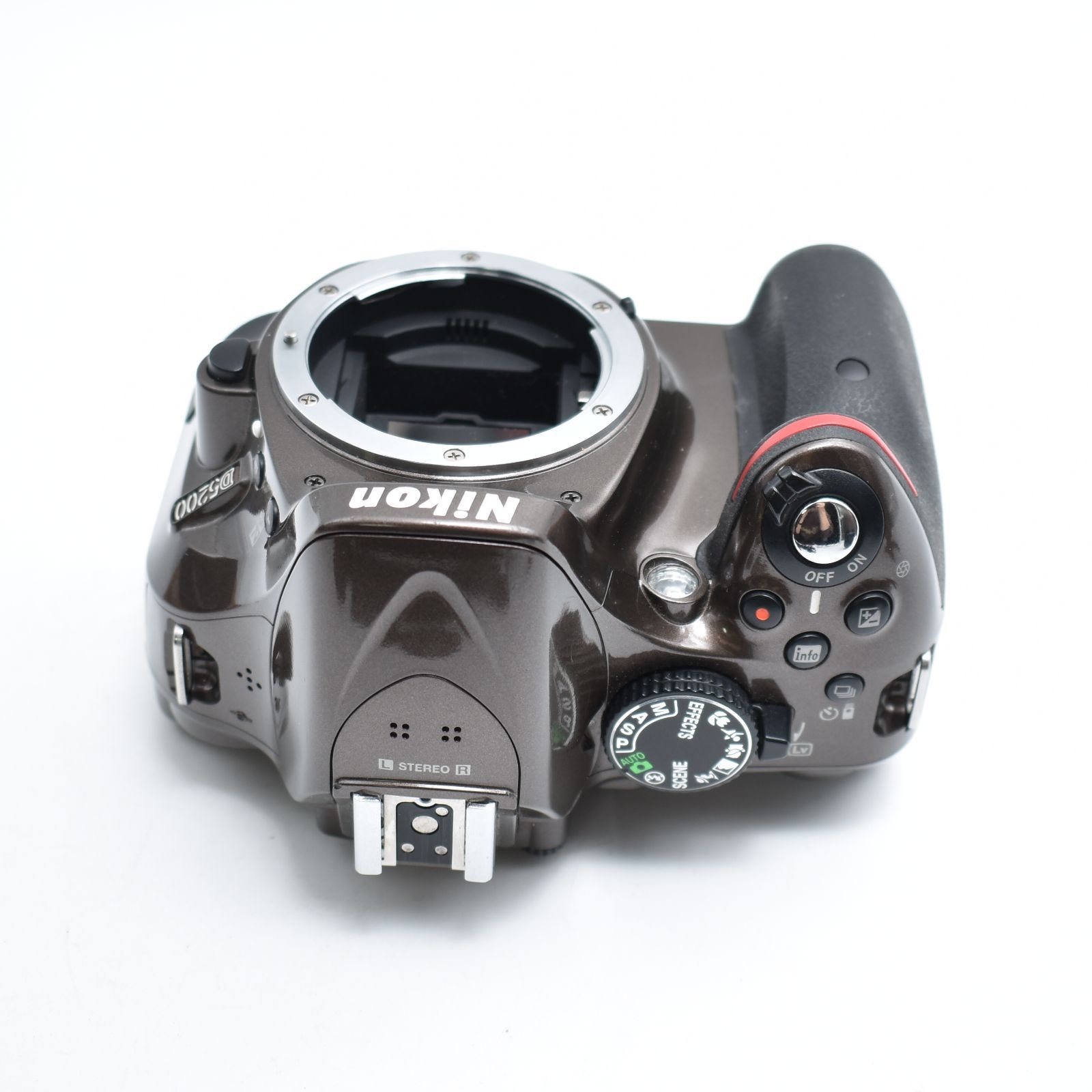 B#9309 Nikon デジタル一眼レフカメラ D5200 レンズキット AF-S DX