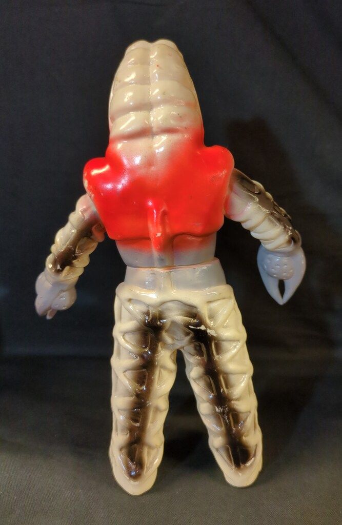 バンダイ 1991年ブルマァク復刻 円谷プロ ゴドラ星人 - メルカリ