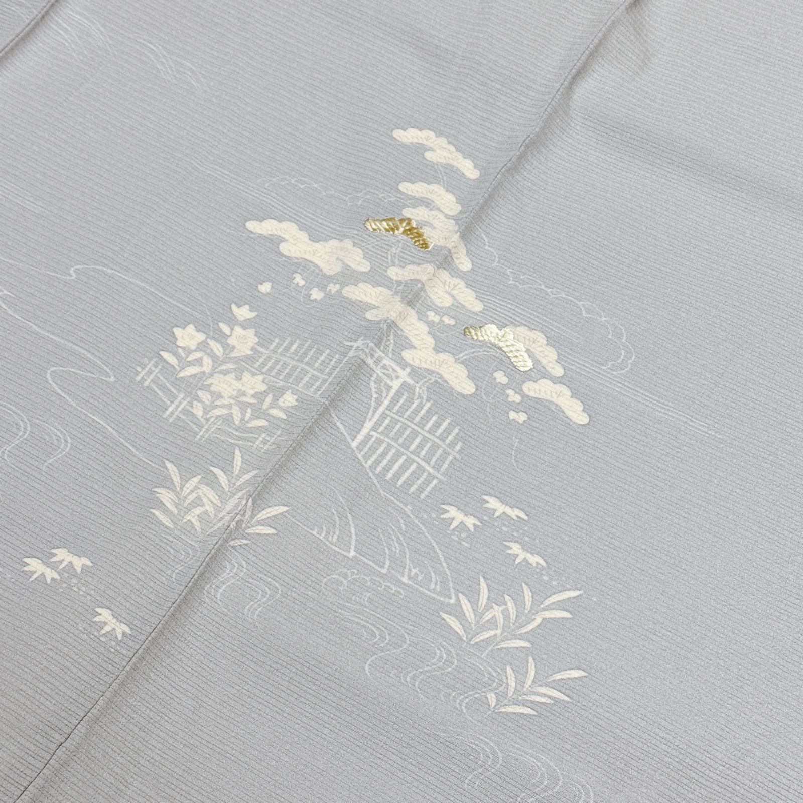 茶屋辻柄　絽ちりめん　日本刺繍　正絹 茶屋辻柄 絽ちりめん 日本刺繍 正絹 - メルカリ