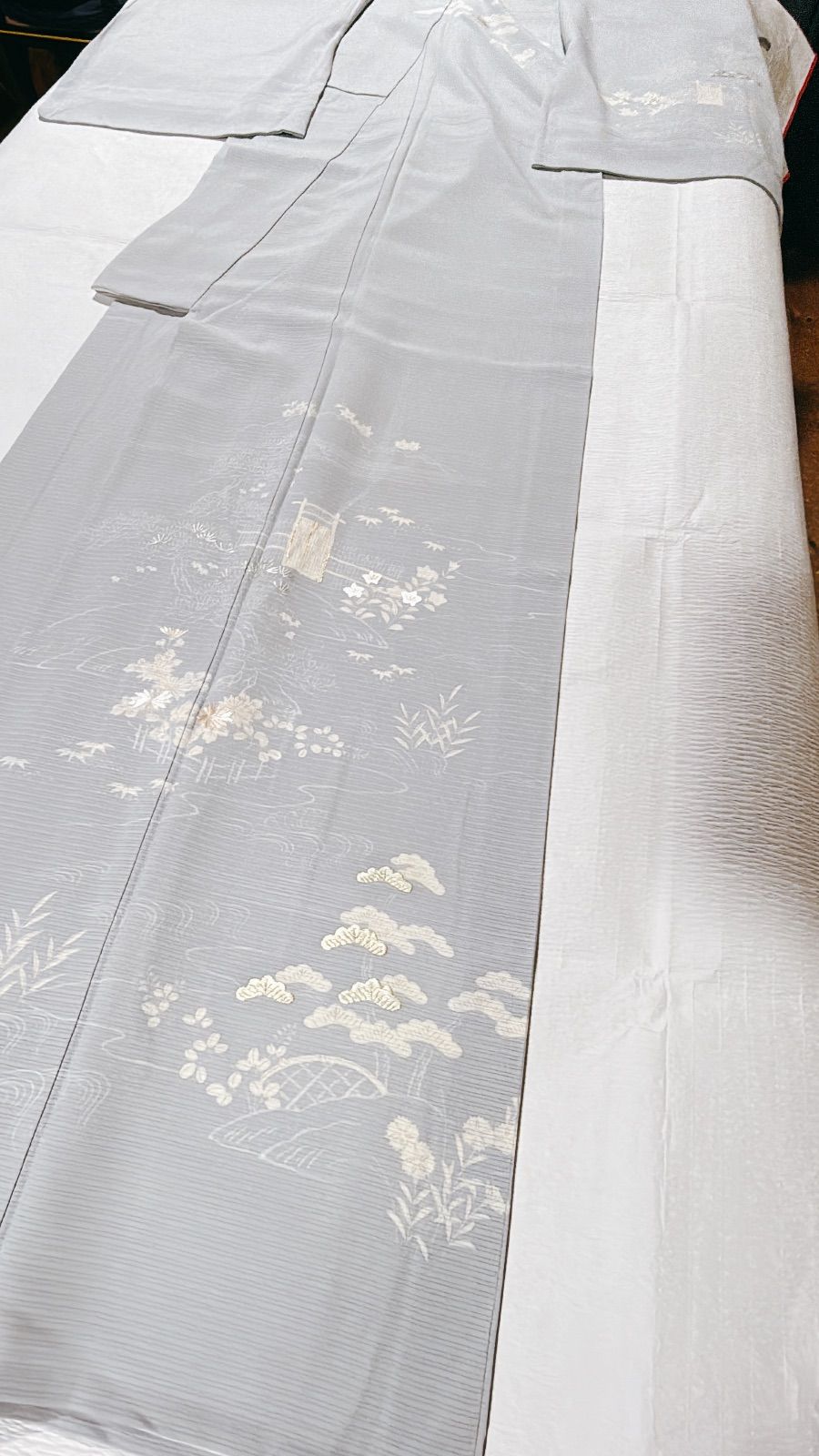 茶屋辻柄　絽ちりめん　日本刺繍　正絹 茶屋辻柄 絽ちりめん 日本刺繍 正絹 - メルカリ