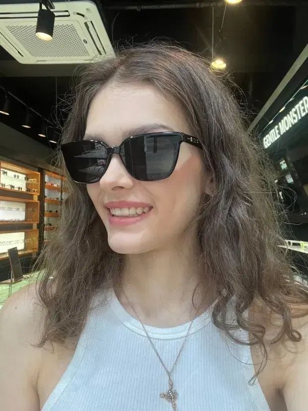 GENTLE MONSTER(ジェントルモンスター) MONDO 01 ブラック - メルカリ