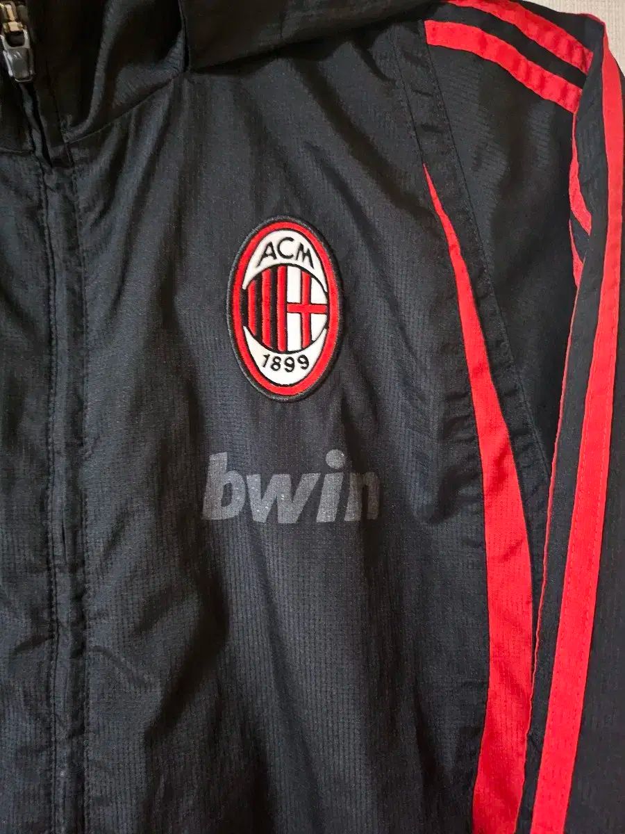 adidas ACミラン　13-14 ユニフォーム　3rd M adidas ACミラン 13-14 ユニフォーム 3rd M 状態良好 - メルカリ