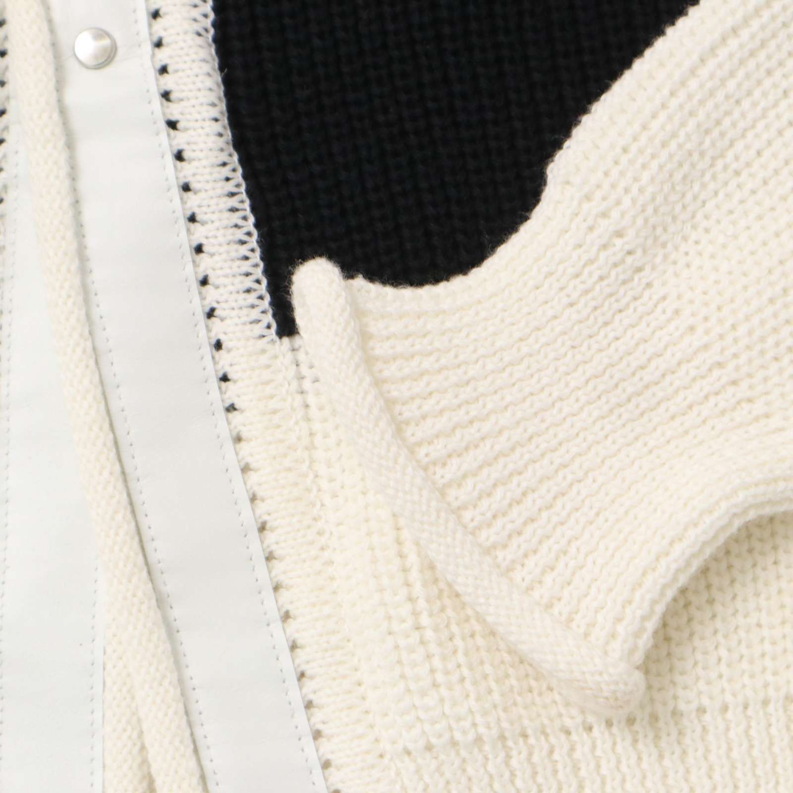 美品✨wjk　ダブルジェイケイ　ホック　カーディガン　ニット　レザー　リネン　麻 美品✨wjk ダブルジェイケイ ホック カーディガン ニット レザー