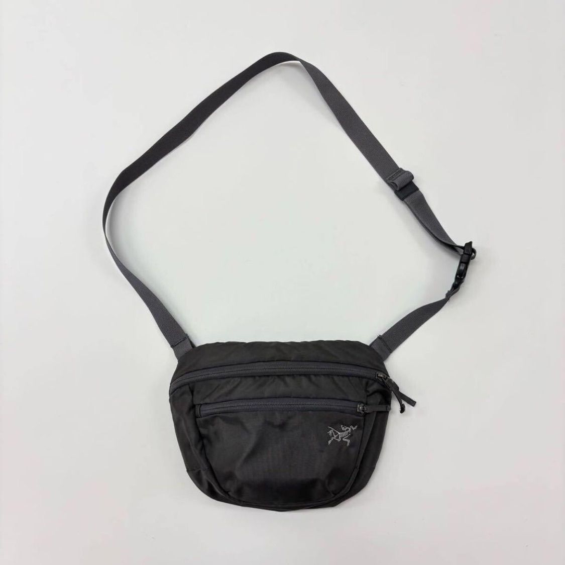 2021 年製 ARC'TERYX アークテリクス MANTIS 2 WAISTPACK マンティス 2