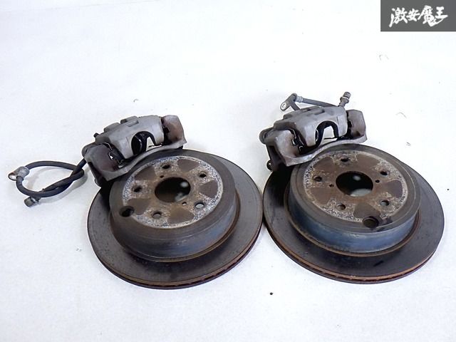 インプレッサsti 純正キャリパー リヤ スバル純正品 リア ブレーキキャリパー のパーツレビュー