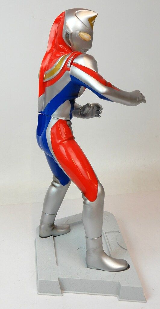 バンダイ 京本コレクション ウルトラマンダイナ/フラッシュタイプ 13