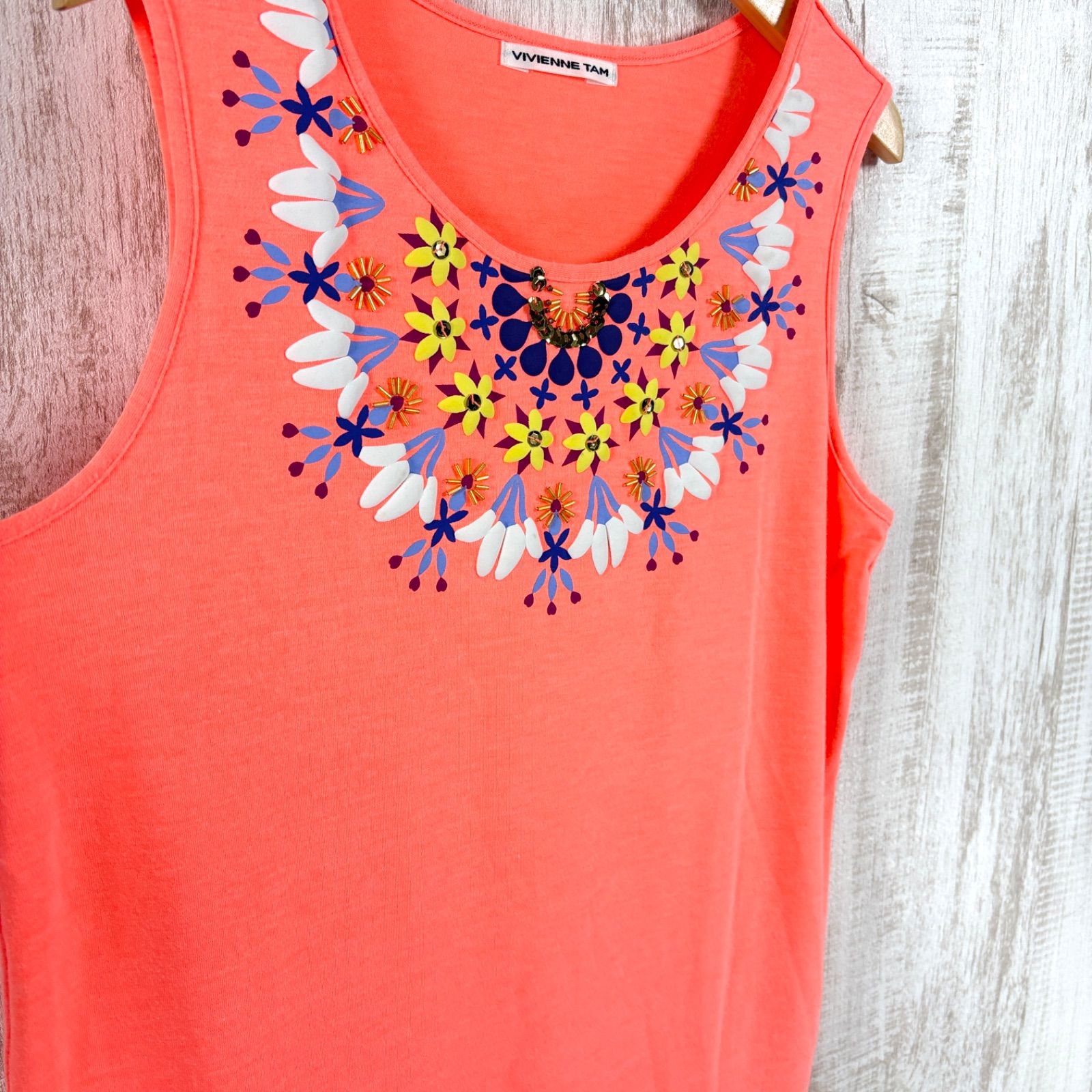 VIVIENNE TAM ヴィヴィアンタム 3D 花柄 スパンコール プリント