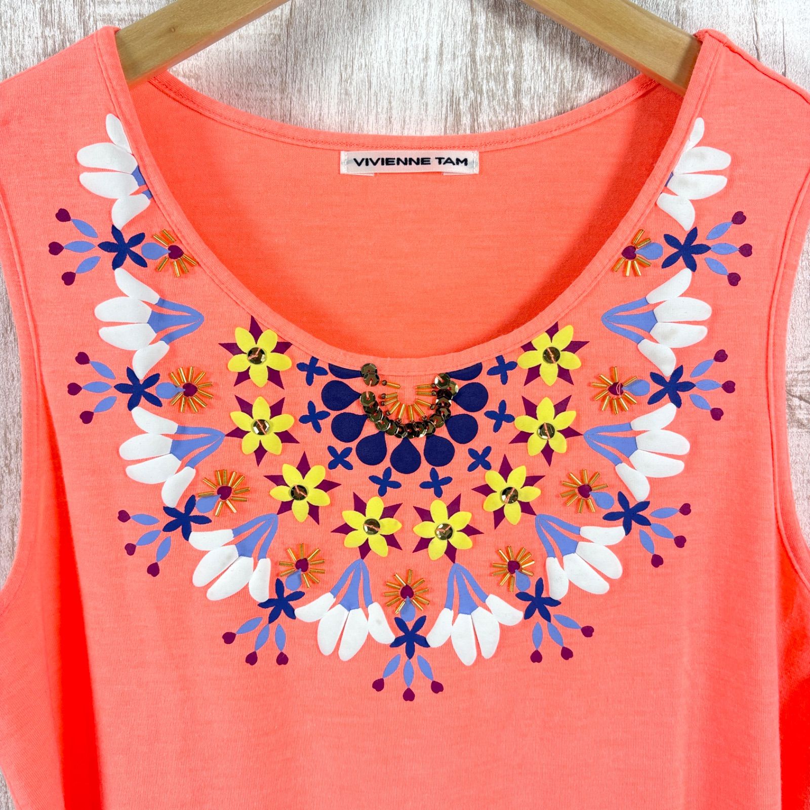 VIVIENNE TAM ヴィヴィアンタム 3D 花柄 スパンコール プリント