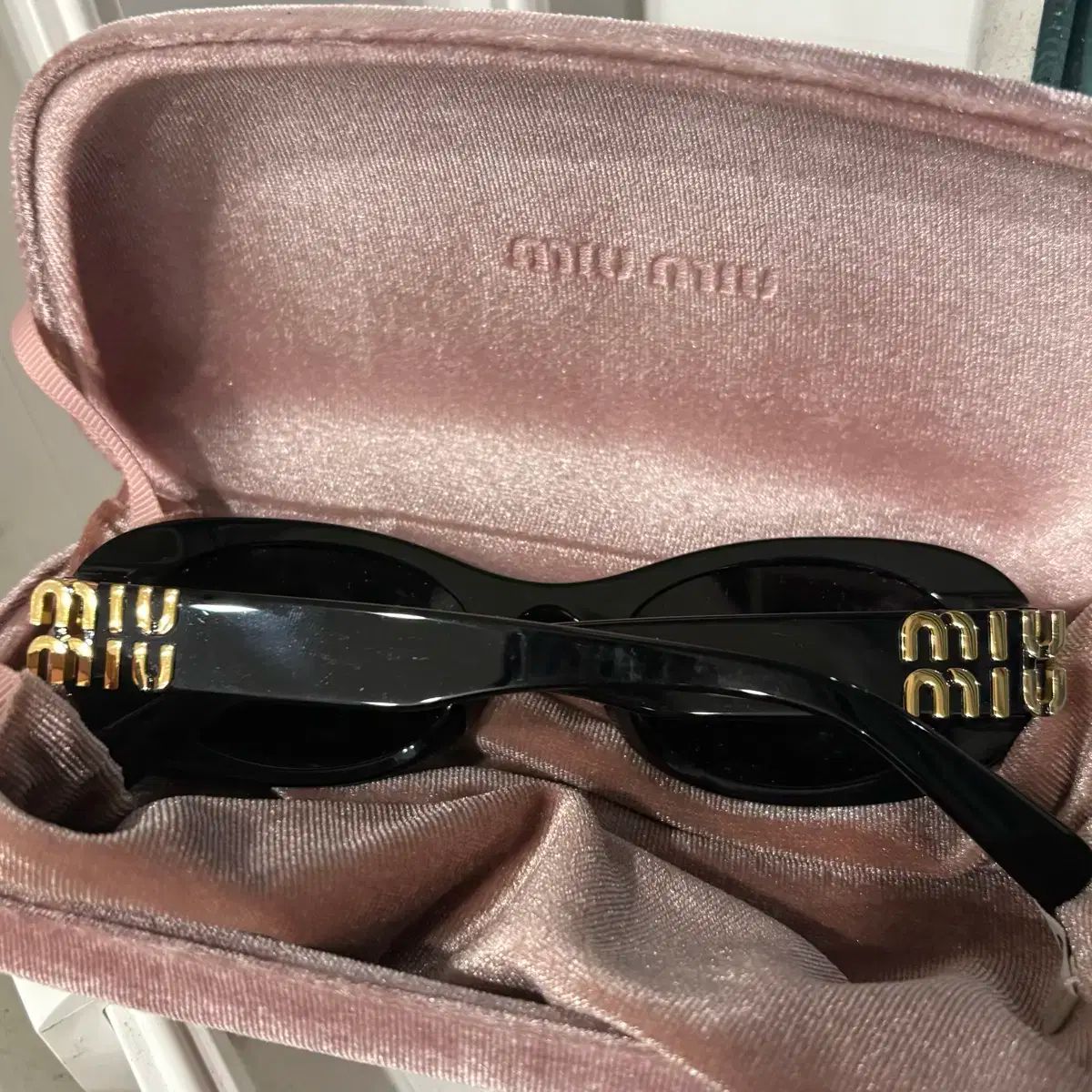 MIU MIU ミュウミュウ ブラック サングラス フルセット MIU MIU ミュウ