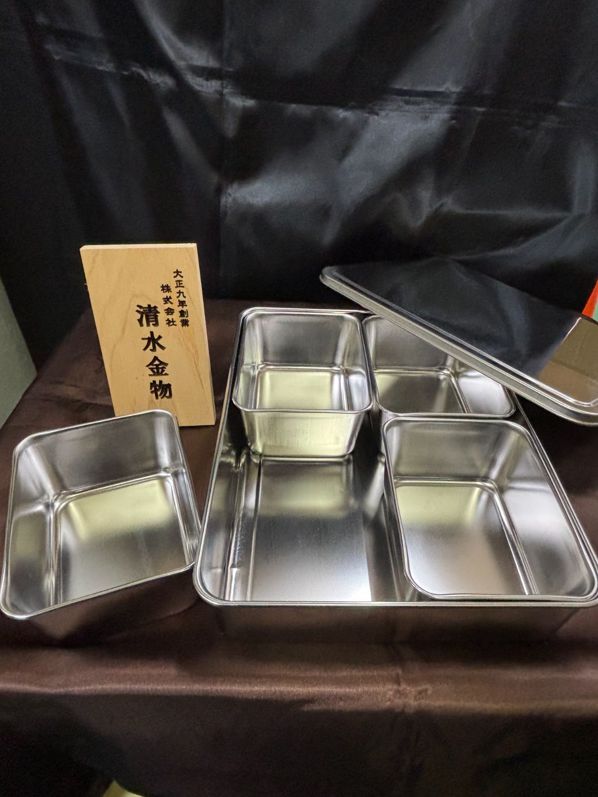 田型　4入　プレス絞り　調味料入バット　ステンレス　業務用　新品　未使用　即配達