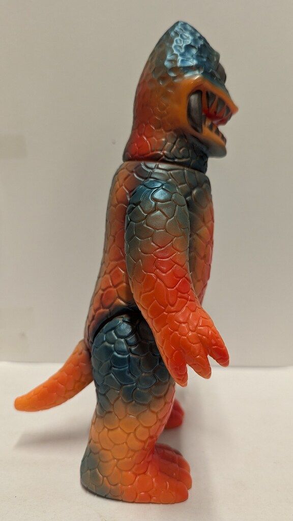 ガーガメル ゾッキ怪獣シリーズ Stザゴラン(オレンジ成型、ブルーメタ