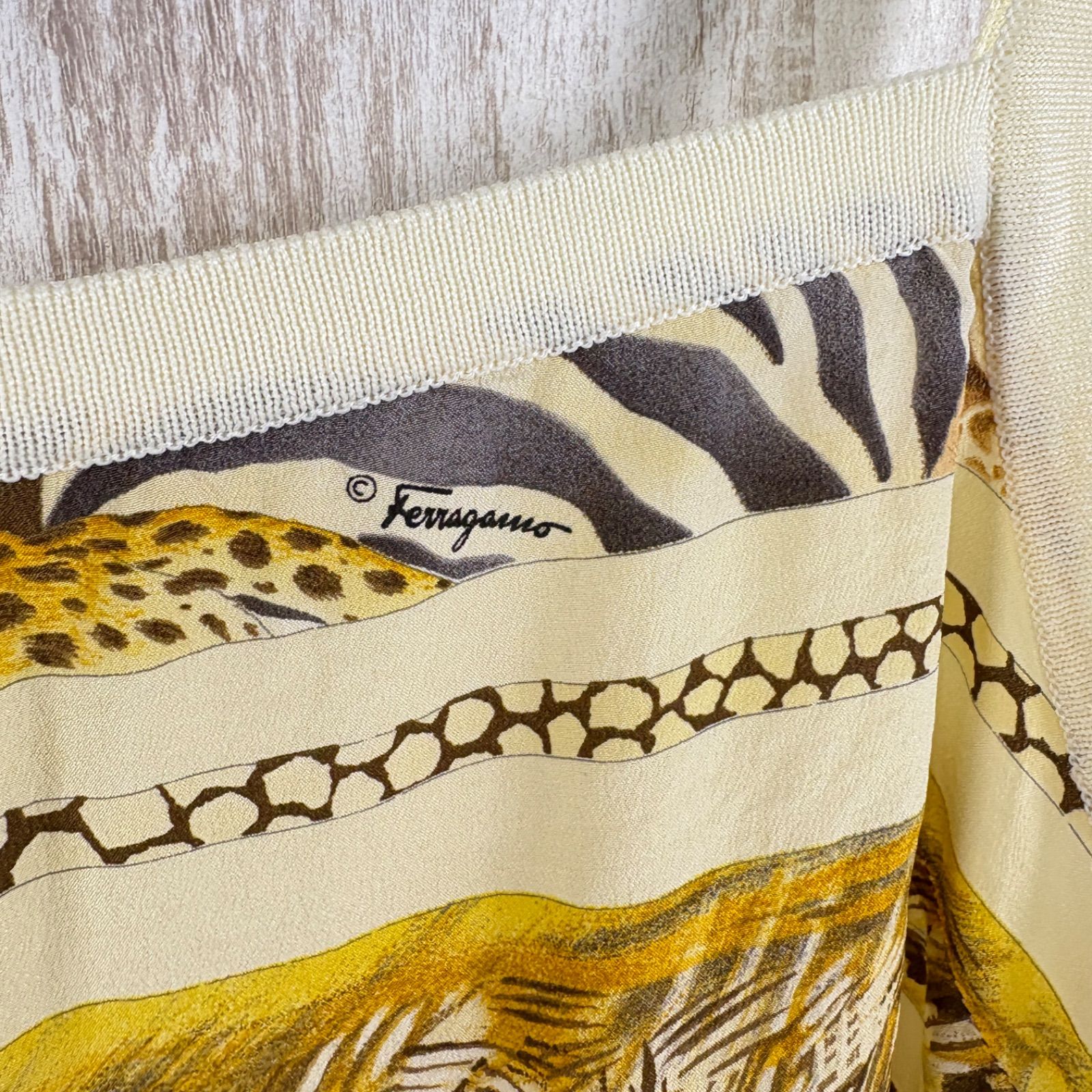 Salvatore Ferragamo サルヴァトーレフェラガモ マルチアニマル