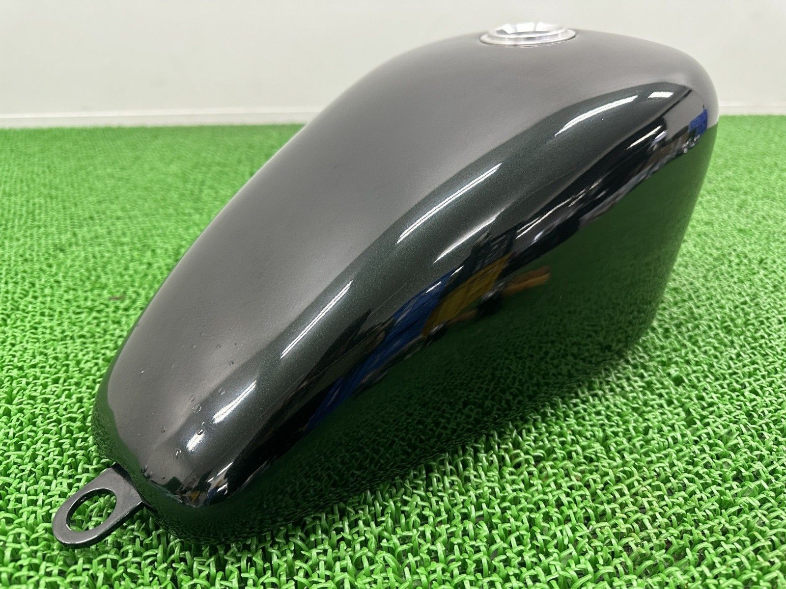 ハーレー タンク 濃緑M 社外 中古 スポーツスターナロータンク ハイ