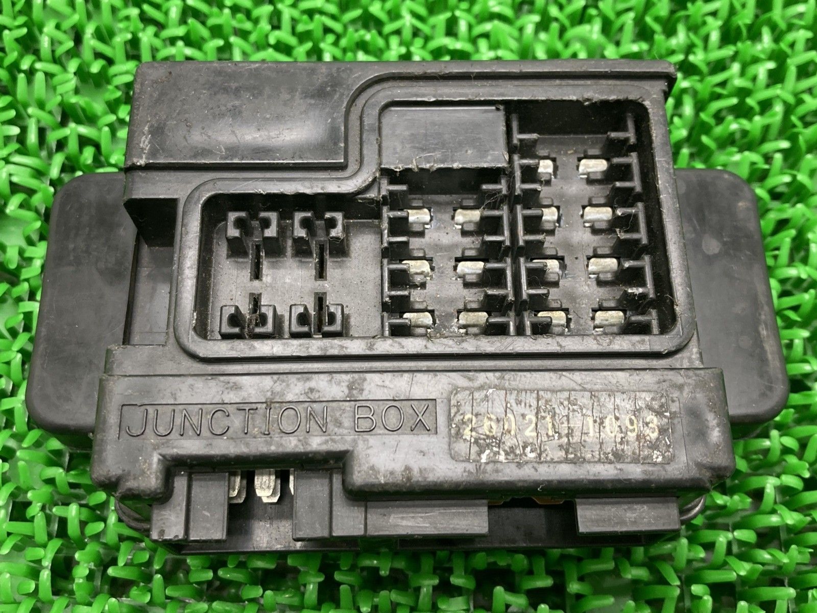 ゼファー400 ヒューズボックス 26021-1093 カワサキ 純正 中古 ZR400C