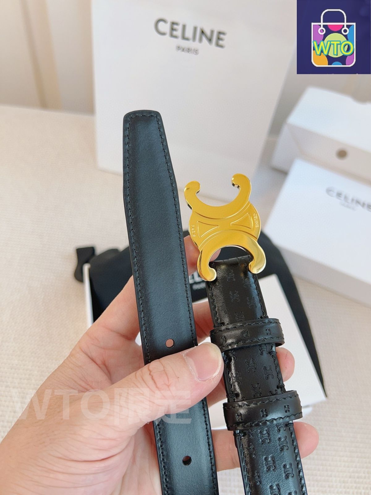 CELINE ブラックレザーベルト　24時間以内発送 CELINE 【予約会対象品】【お取り寄せ】 セリーヌ メンズベルト