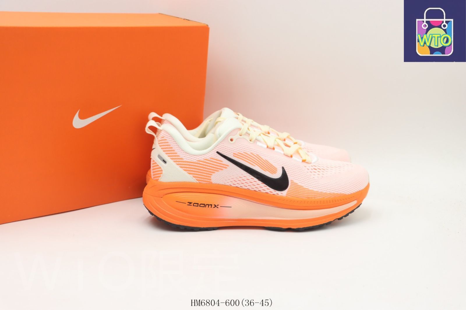 今日特価】Nike ナイキ ランニングシューズ HM6804 - 600 ホワイト