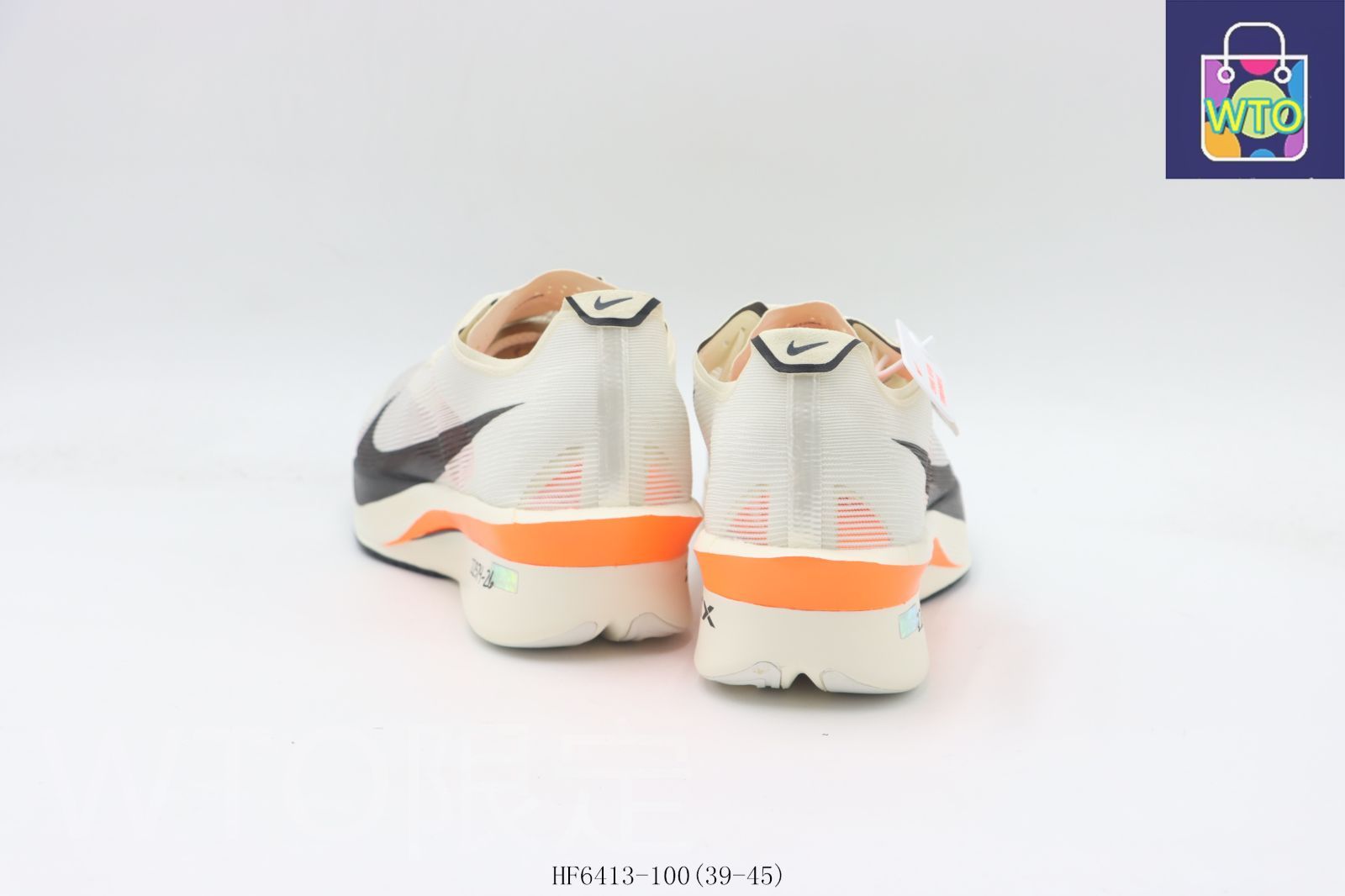 今日特価】Nike ナイキ ランニングシューズ ホワイトブラックオレンジ