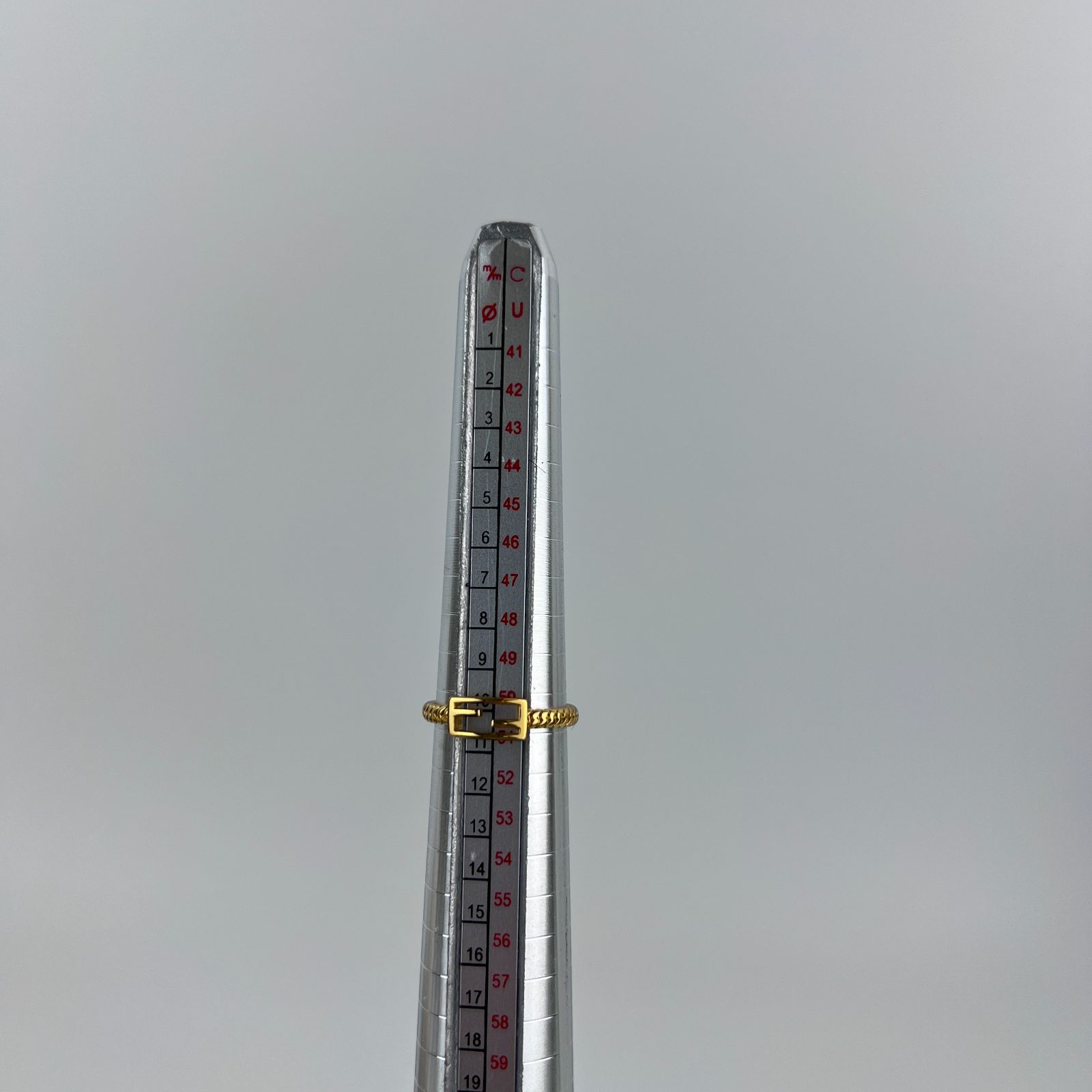 FENDI フェンディ リング 売れ筋 ロゴ ゴールド ヴィンテージ