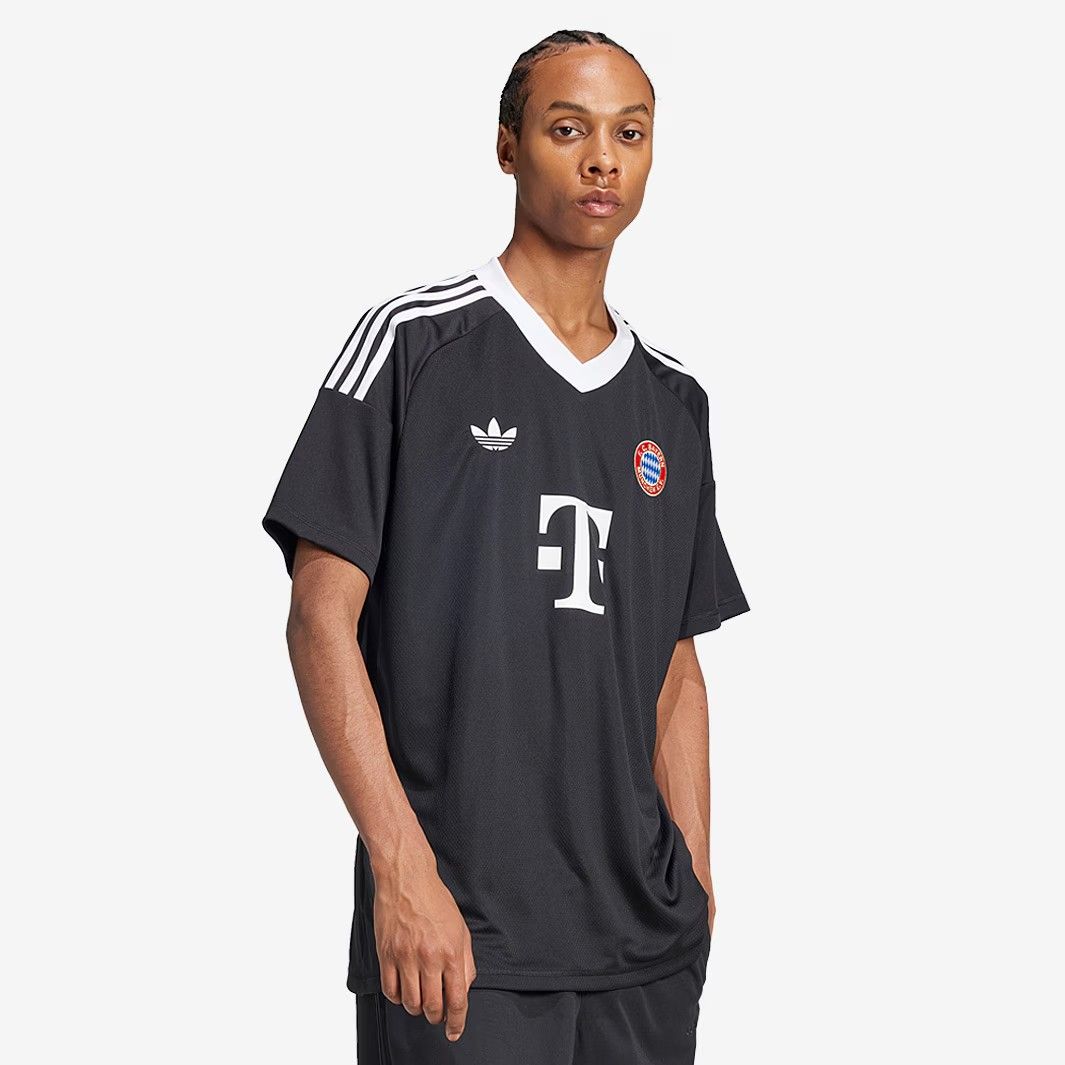 【送料無料・匿名配送】アディダス サッカー バイエルン・ミュンヘン 2024/25 GK シャツ サード 公式モデル スリムフィット 黒 ブラック 新品