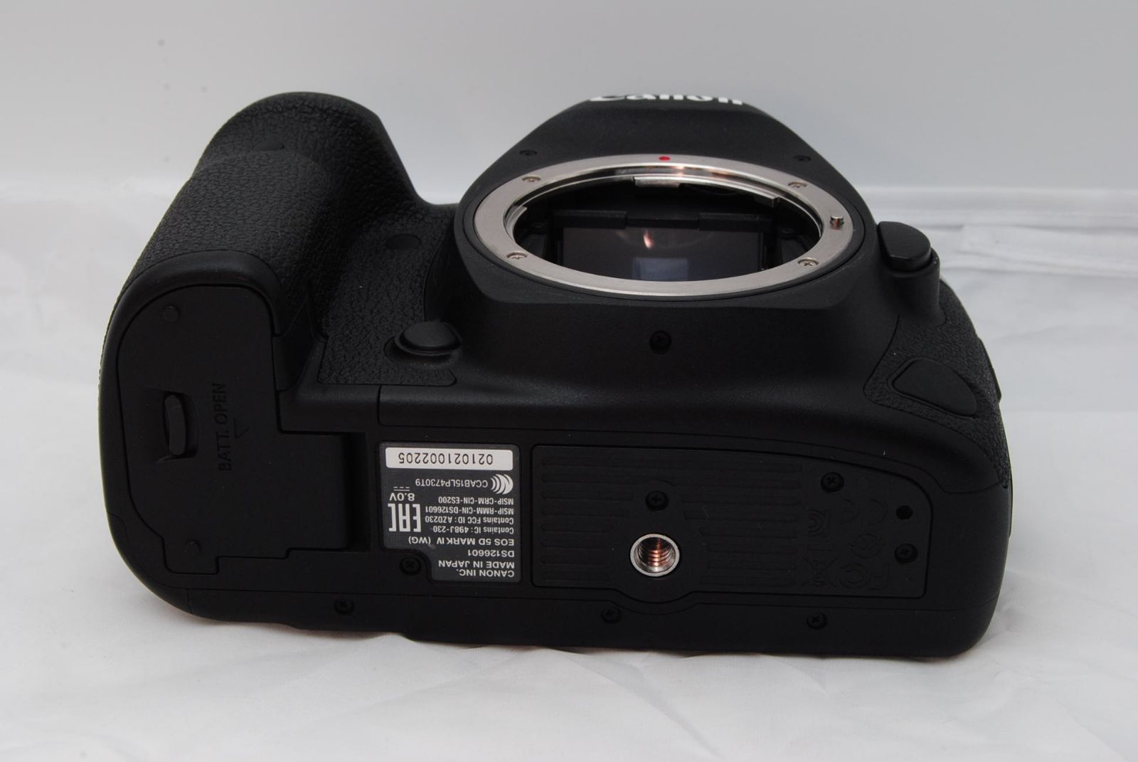 8940ショット！美品 ☆ Canon EOS 5D MarkIV ボディー EOS5DMK4 - メルカリ