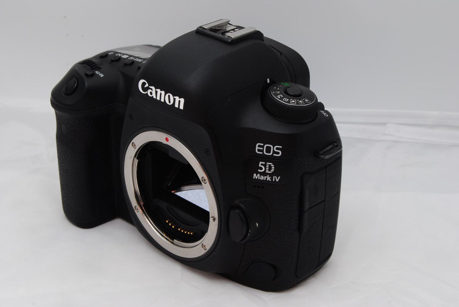 ショット数755!■ほぼ新品■ CANONEOS 5D Mark IV ボディ Canon EOS 5D Mark IV Digital SLR Camera (Body Only) - Walmart.com