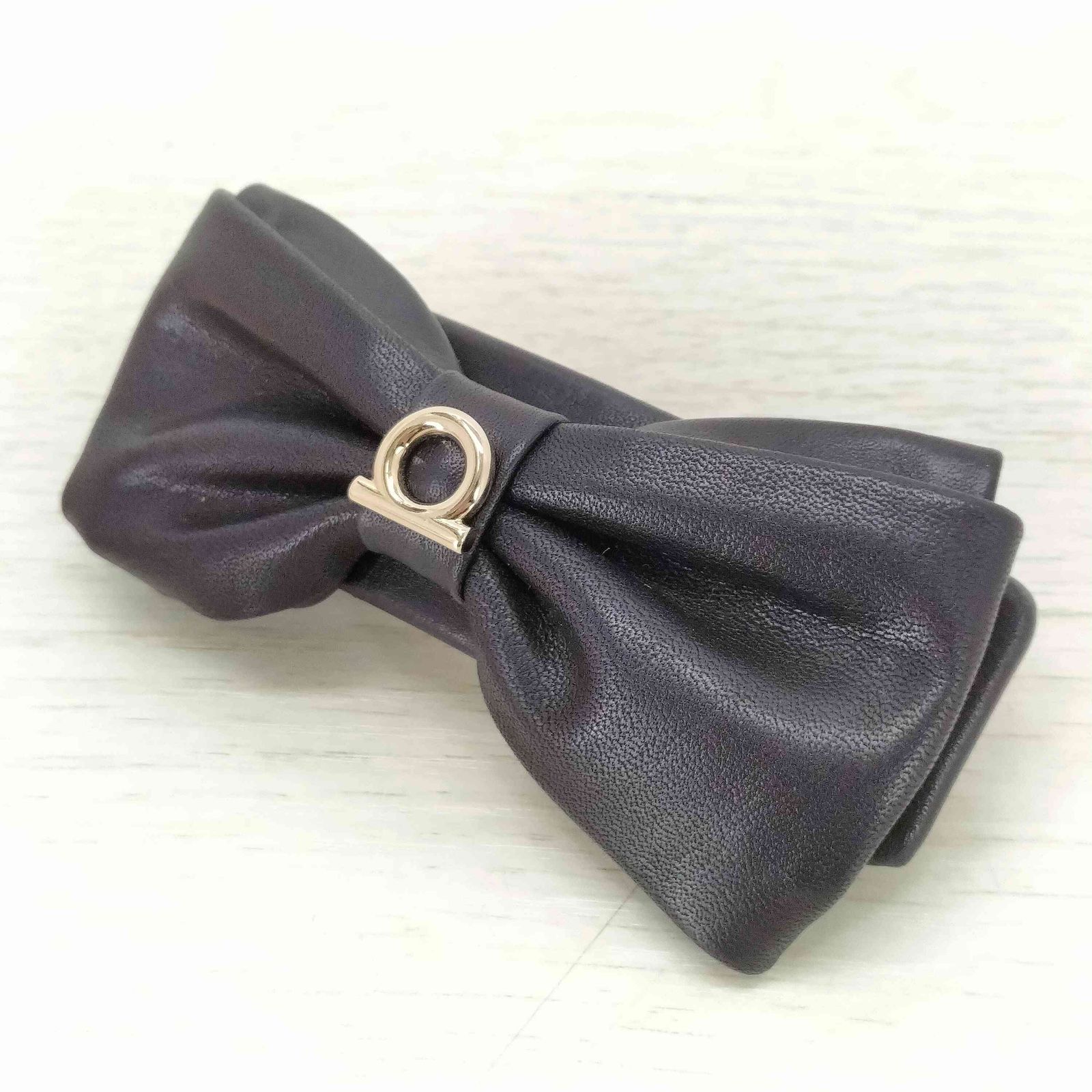 Salvatore Ferragamo レザー リボン バレッタ Salvatore Ferragamo】即対応 ヴァラ・リボン バレッタ (FERRAGAMO