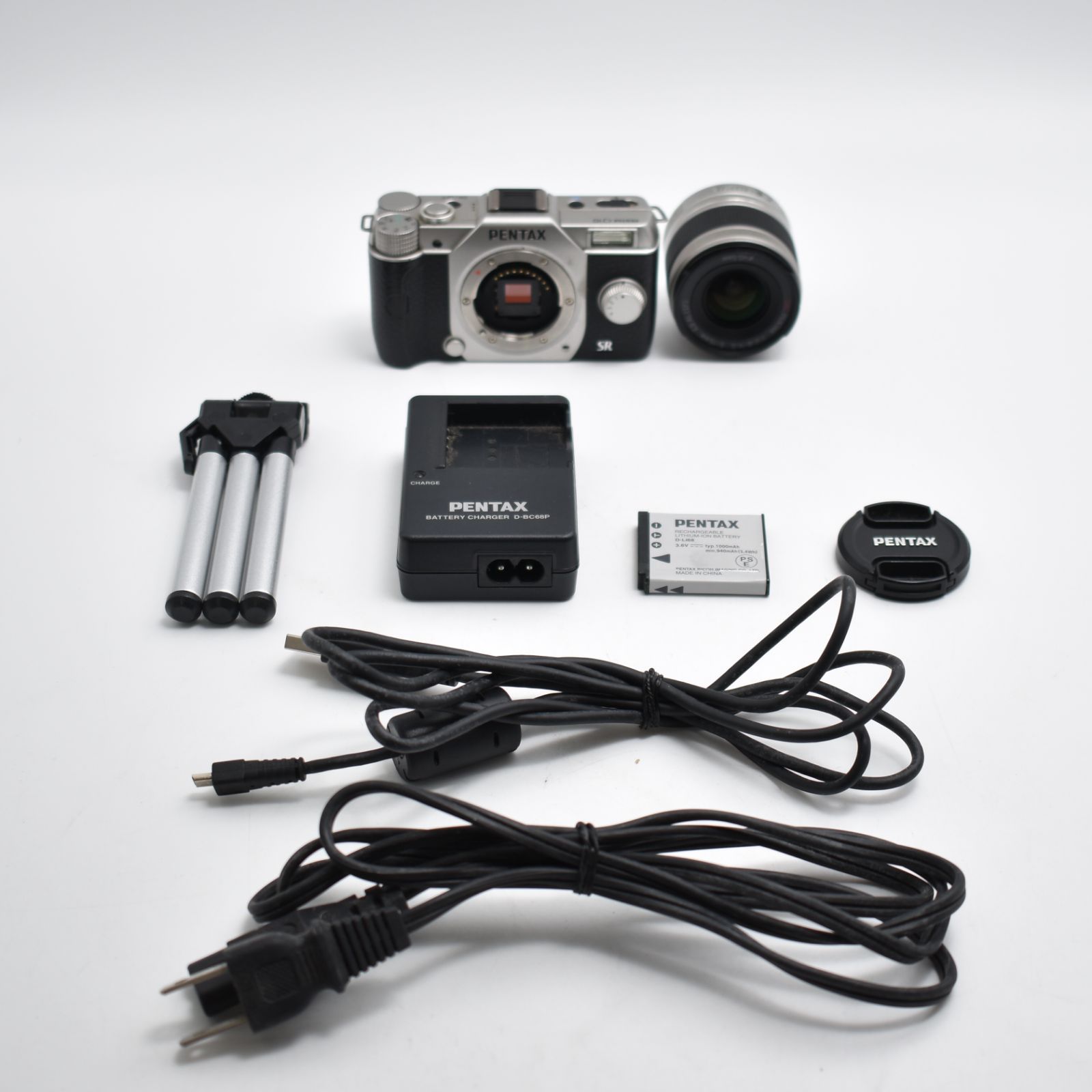 B#10240 PENTAX デジタルミラーレス一眼 Q10 ズームレンズキット [標準